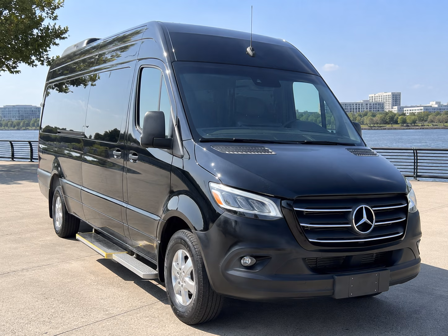 denver bus rentals for colorado road trips and utah travel